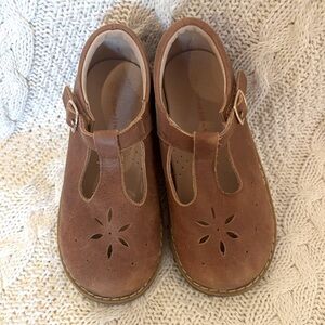 Girls shrimp and grits t-bar Mary Jane leather shoes size 13